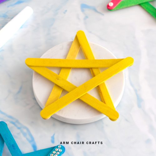 Close up image of a wooden star.