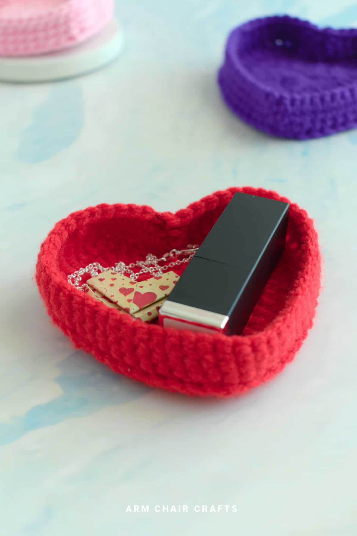 Crochet heart trinket box.