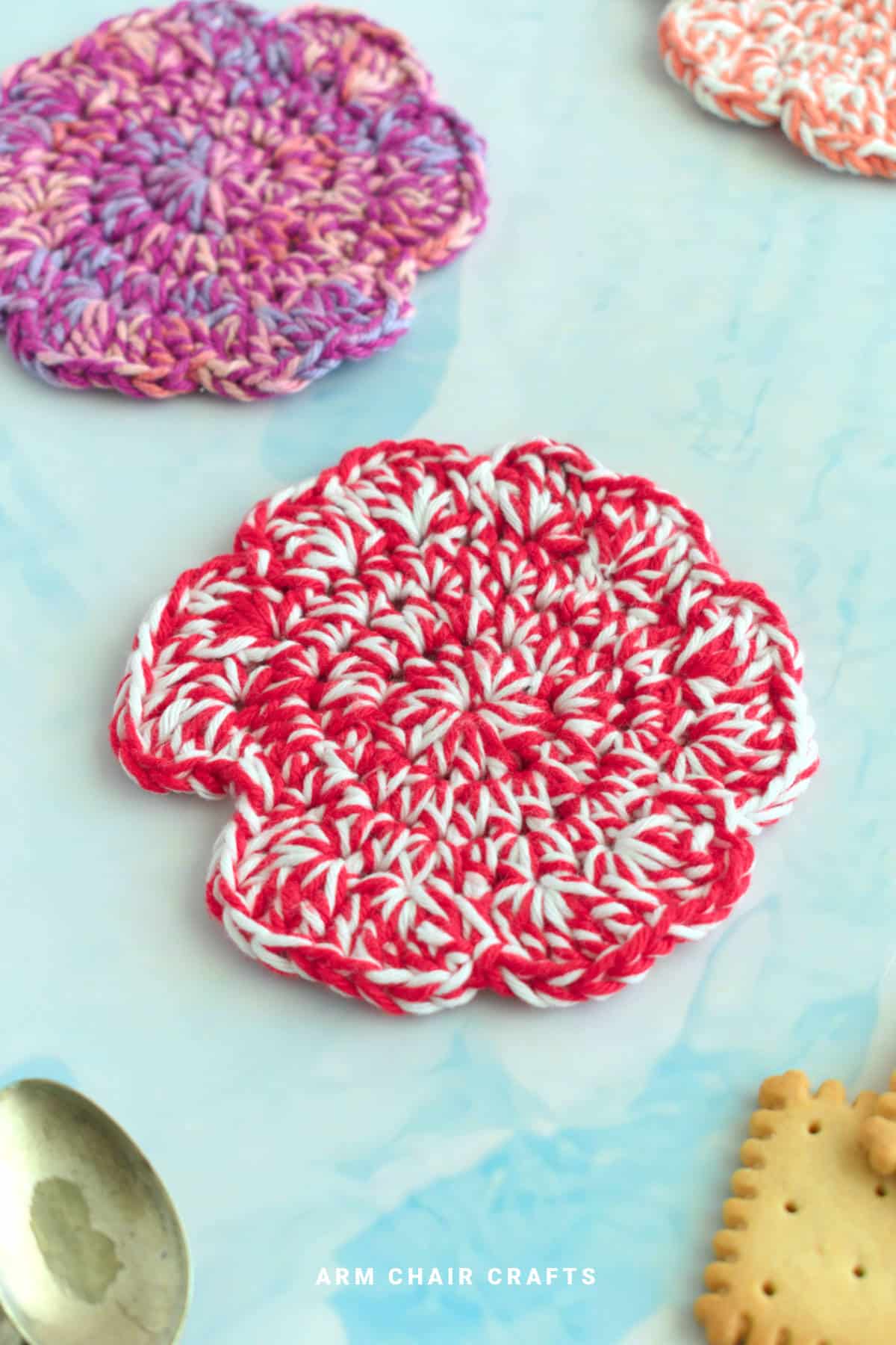 Red and white crochet coaster.