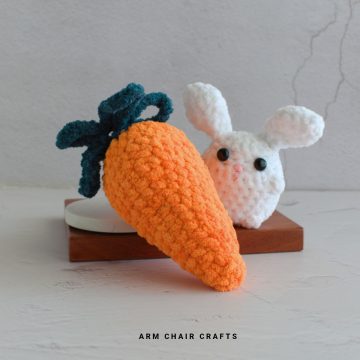 Crochet carrot and bunny.