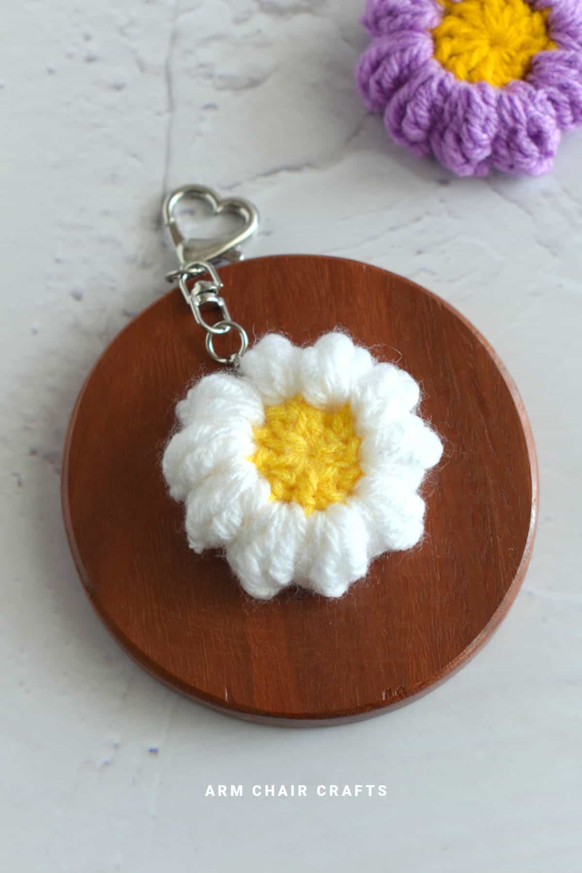 Flower crochet keychain.