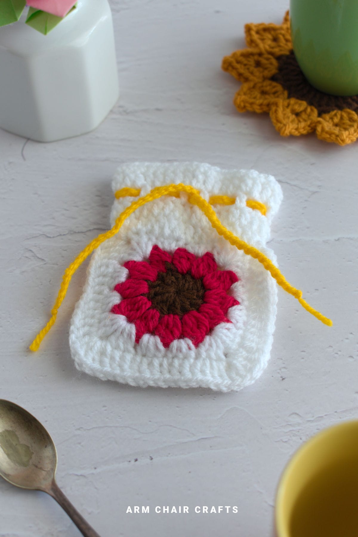 Sunflower crochet drawstring pouch.